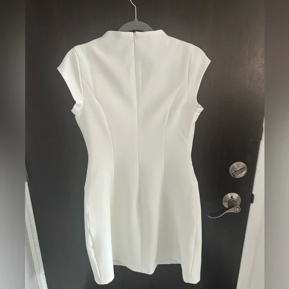 Brand new white A-line mini dress - Picture 3 of 4